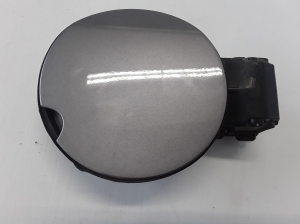  Fuel filler cap 