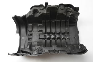 Volkswagen Golf V (2003–2009) Sonstiger Schutz 03C103502 - 3