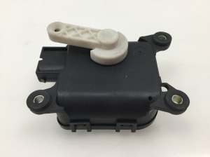 AUDI A6 C5 (1997–2005) Heater flap actuator 4B2820511A - 2