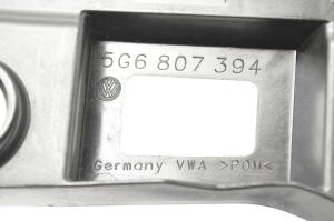Volkswagen Golf VII (2012–2026) Rear bumper bracket 5G6807394 - 2