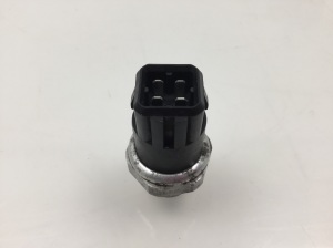 Volkswagen Passat B5 (1997–2005) Sensor Klimakondensator 8D0959482B