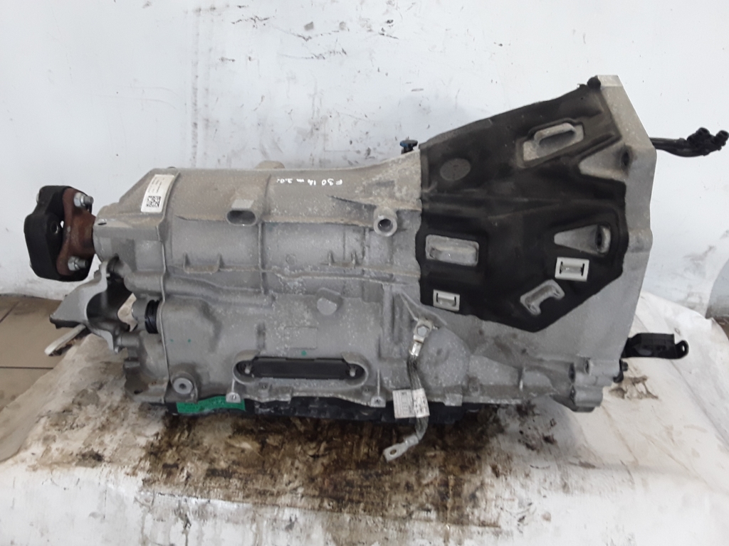 BMW 3 SERIES F30 (2011–2018) Käigukast 8614195 BMW 3 SERIES F30 (2011–2018) Käigukast 8614195