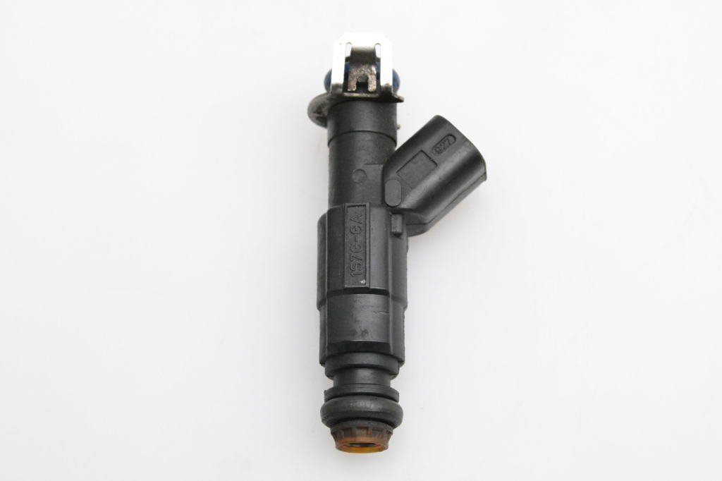 Used Ford Focus Fuel injector 0280156154