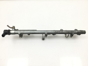 BMW 7 SERIJA E68 (2001–2008) Common Rail Kraftstoffleitung 7788679 - 4