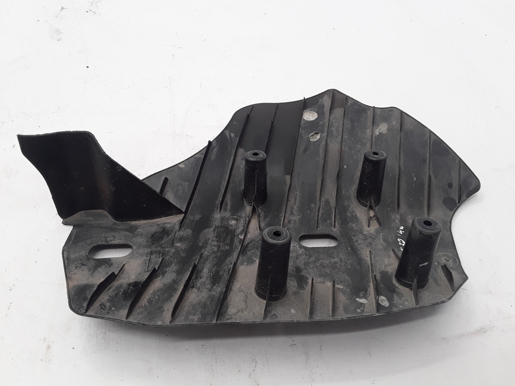BMW 3 Series F30/F31 (2011-2020) Rear Middle Bottom Protection 6796138 22374685