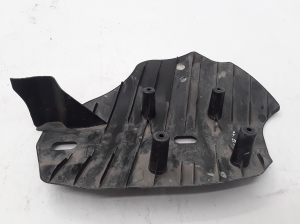 BMW 3 SERIES F30 (2011–2018) Tagumine põhjakaitse 6796138 - 3