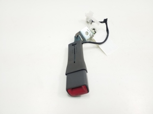 TOYOTA Prius W30/35 (2009–2015) Aizmugurējā drošības jostas sprādze 7338047030 - 3