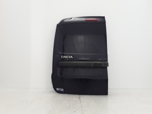 Rear cargo door