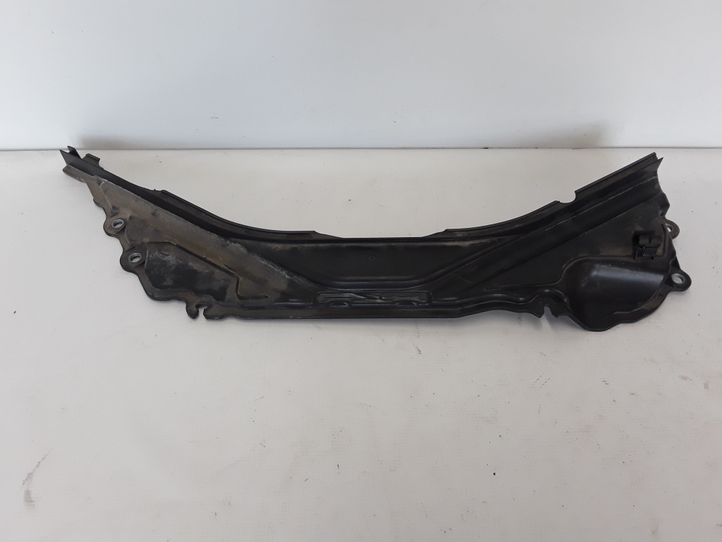 BMW 3 Series F30/F31 (2011-2020) Motorburkolat 7331243 22374650