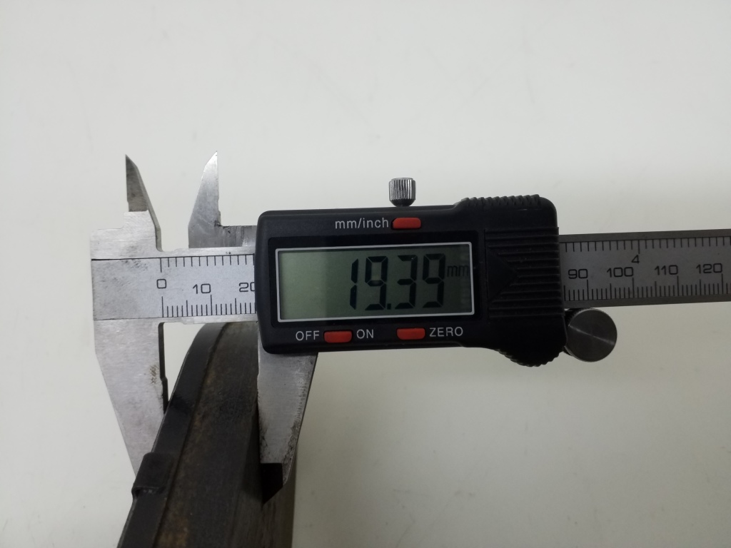 Used Mercedes Benz CClass Brake pads front A2054214810