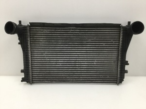 Volkswagen Passat B6 (2005–2010) Ladeluftkühler 3C0145805G