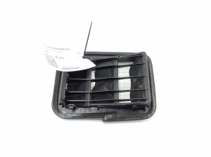Aizmugurējā spārna ventilācijas reste - 6294016060