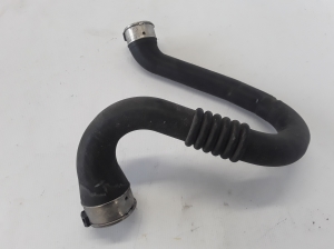  Intercooler hose 