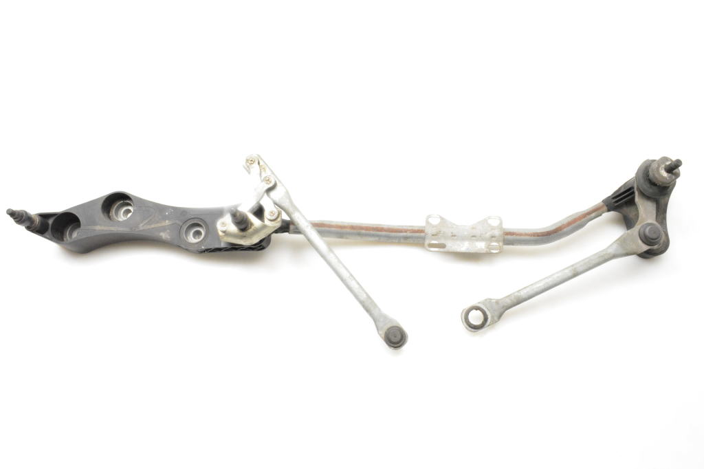 BMW 5 SERIES E60 (2003–2010) Mécanisme d’essuie-glace avant BMW 5 SERIES E60 (2003–2010) Mécanisme d’essuie-glace avant