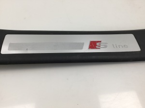 AUDI A4 B7 (2004–2008) Inner sill trim 8E0853375H - 4