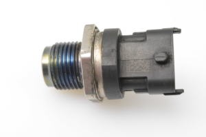 Opel Zafira B (2005–2014) Kraftstoffhochdrucksensor 0281002706