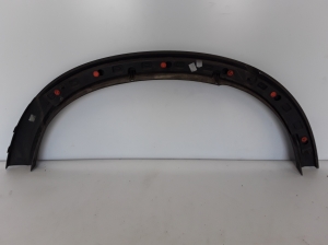 VOLVO XC90 (2002–2014) Aizmugurējā spārna līste 30779579 - 3