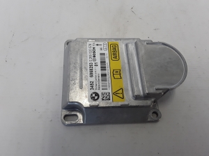 Airbagsteuergerät - 6868253
