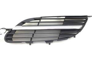 Front grille - 62332BU000