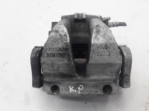  Front brake caliper 