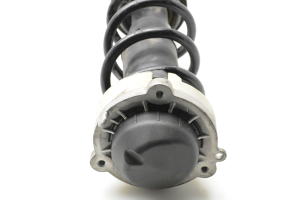 AUDI A4 B9 (2015–2026) Eesmine amortisaator 8W0413031BA - 3