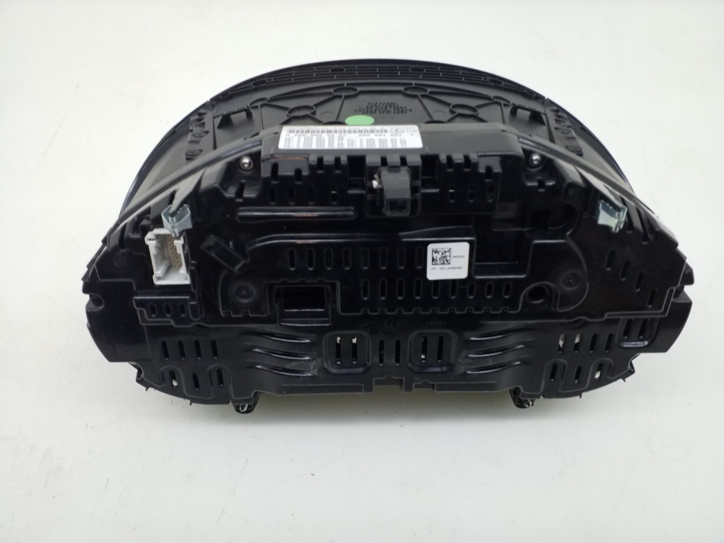 MERCEDES-BENZ C-Class W205/S205/C205 (2014-2023) Speedometer A2059003327 20975513