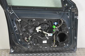 VOLVO XC60 (2008–2017) Front door and its parts - 2