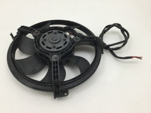 Volkswagen Passat B5 (1997–2005) Salona ventilators 8D0959455C - 3
