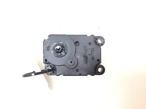  Interior shoulder valve motor 