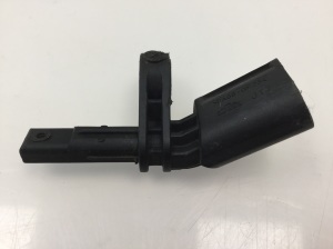 Volkswagen Golf V (2003–2009) Eesmine ABS-andur 7H0927803 - 2