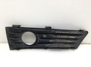  Front bumper lower grille 