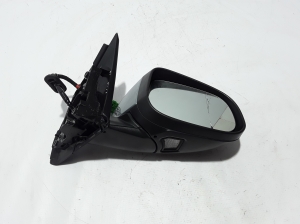  Side mirror and its details 