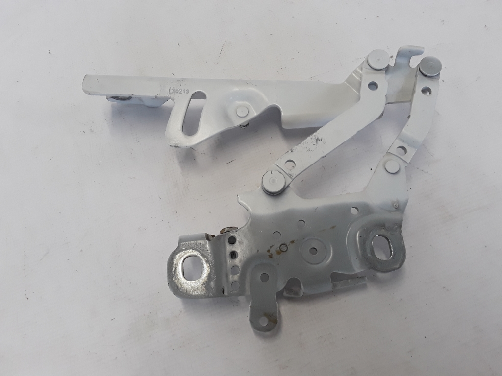 BMW 3 Series F30/F31 (2011-2020) Bal első motorháztető zsanérja 7336699 22375985