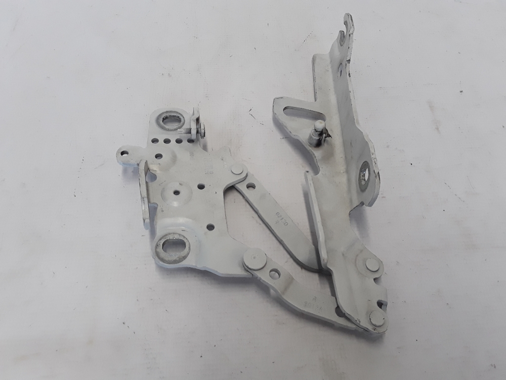 BMW 3 Series F30/F31 (2011-2020) Front Right Bonnet Hinge 7336700 22375956