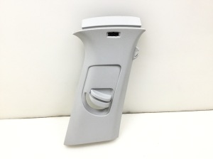 Vidējā statņa iekšējā apdare - 5G4867244