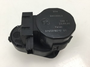 BMW X5 E53 (1999–2006) Salongi soojenduse klapi mootor 69026949 - 2