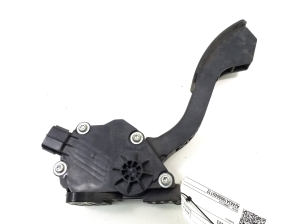 TOYOTA Prius W30/35 (2009–2015) Accelerator pedal 7811012010 - 2