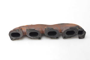  Exhaust manifold 