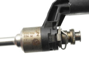  Fuel injector 