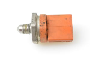 Capteur de pression de rampe d’injection - 06j906051d
