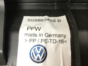 Volkswagen Golf VII (2012–2026) Trunk interior trim 5G9863459B - 3
