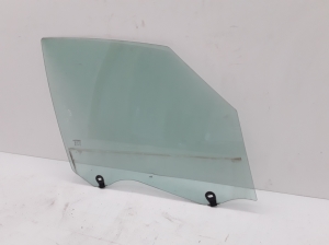 Front door glass - 803007502R