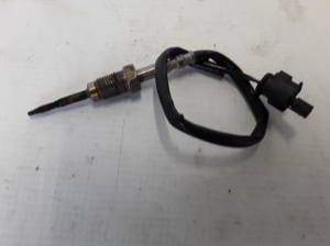 BMW 3 SERIES F30 (2011–2018) Heitgaasi temperatuuriandur 7805607 - 3