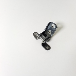 Honda CR-V (2012–2016) Rear side door lower hinge - 2