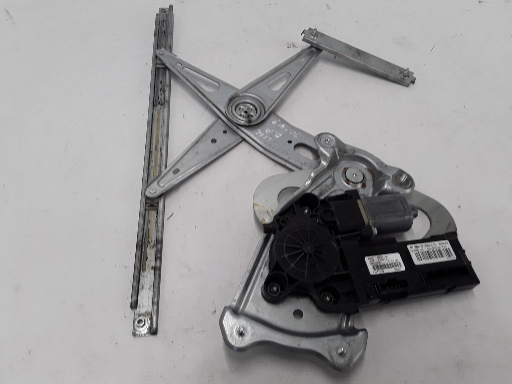 RENAULT Scenic 3 generation (2009-2015) Front Right Door Window Regulator 807205115R 22375038