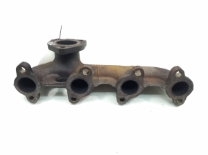   Exhaust manifold 