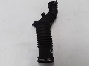  Air intake hose 