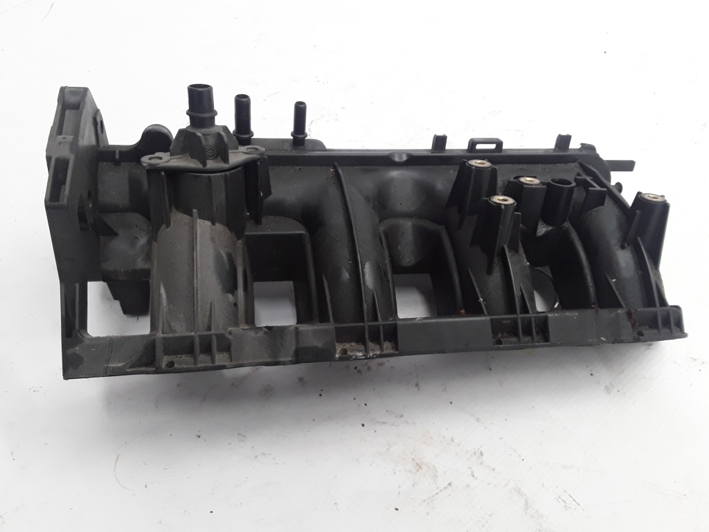 RENAULT Scenic 3 generation (2009-2015) Įsiurbimo kolektorius 140032069R 22379641