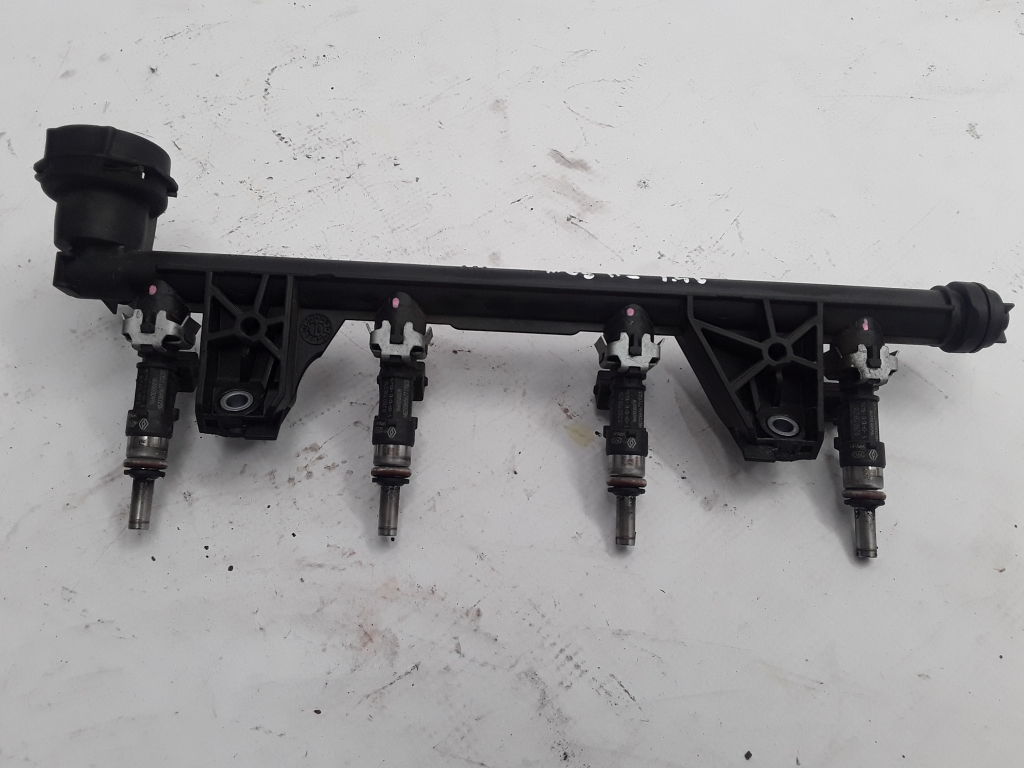 RENAULT Megane 3 generation (2008-2020) Fuel Rail 175200037R 22379612