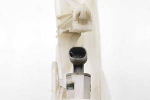 BMW 3 SERIES E90 (2004–2013) Front washer fluid reservoir 706899614 - 2